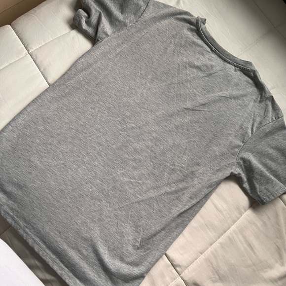 FALL GRAPHIC TEE - Picture 2 of 3